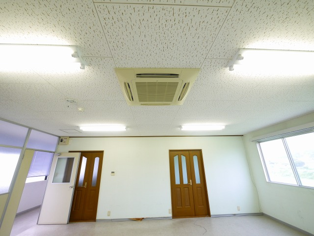 大和紀寺ビル2号館の内装