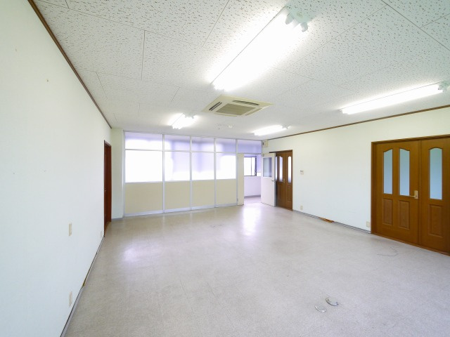 大和紀寺ビル2号館の内装
