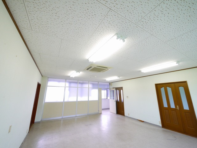 大和紀寺ビル2号館の内装