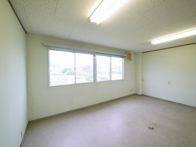 大和紀寺ビル2号館の内装