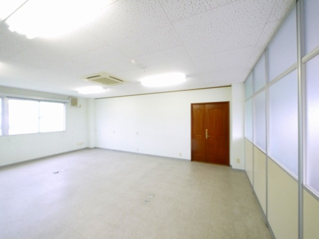 大和紀寺ビル2号館の内装