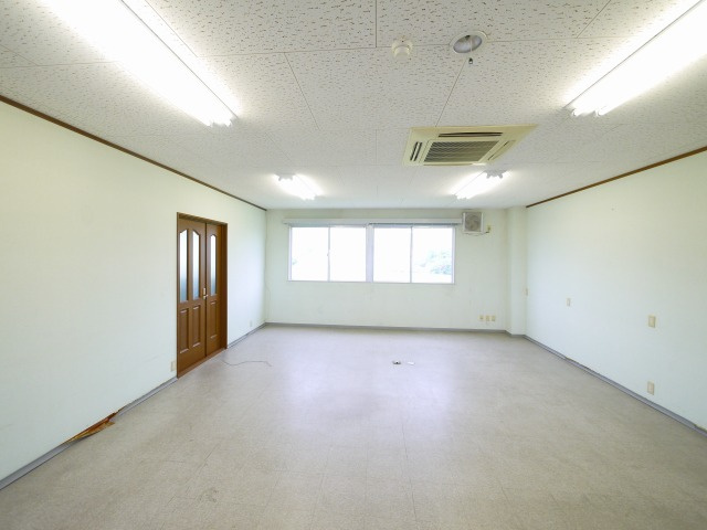 大和紀寺ビル2号館の内装