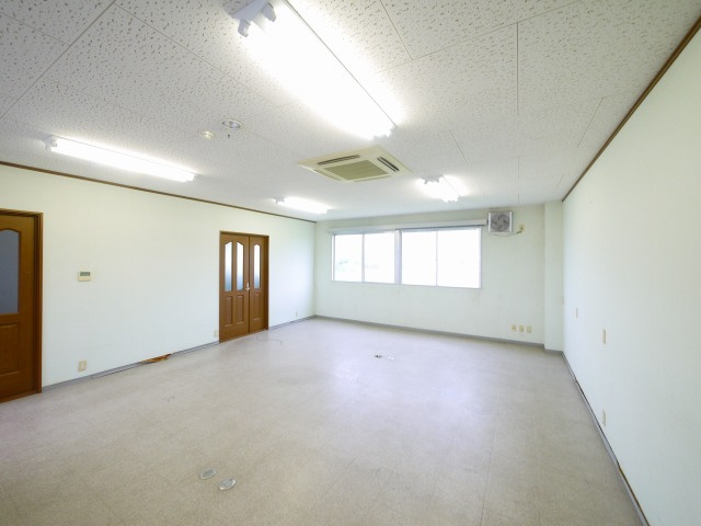 大和紀寺ビル2号館の内装