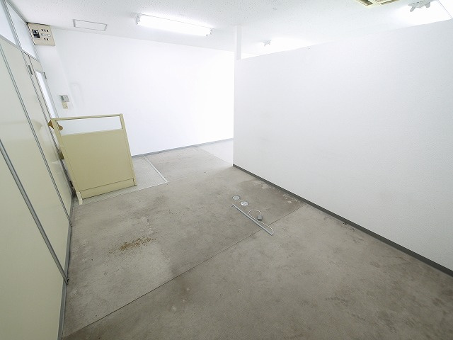 大和紀寺ビル2号館の内装