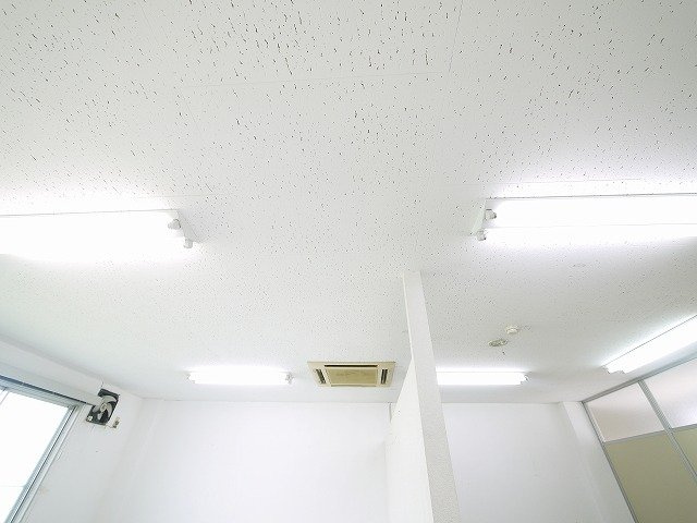 大和紀寺ビル2号館の内装