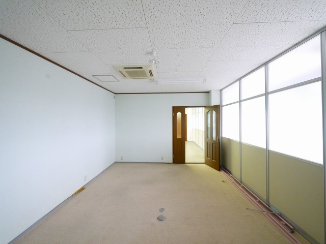 大和紀寺ビル2号館の内装
