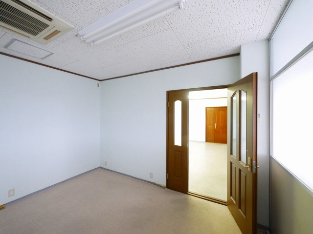 大和紀寺ビル2号館の内装