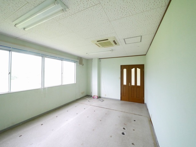 大和紀寺ビル2号館の内装