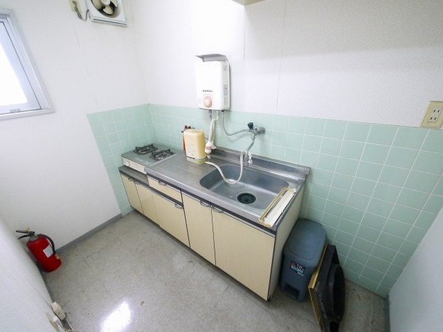 大和紀寺ビル2号館のキッチン