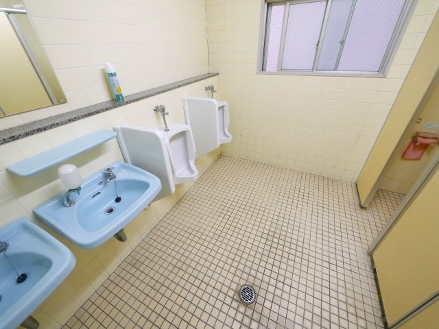 大和紀寺ビル2号館のトイレ