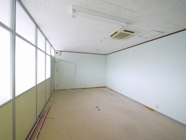 大和紀寺ビル2号館の内装