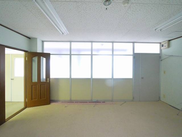 大和紀寺ビル2号館の内装