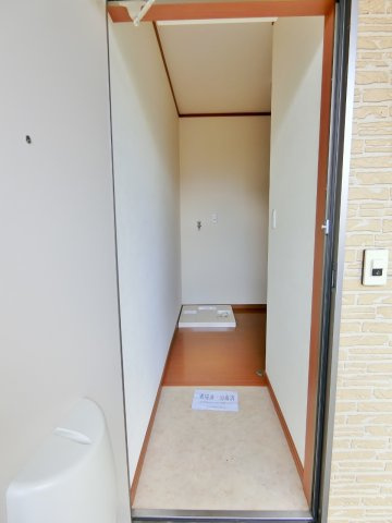 SKハイツの玄関