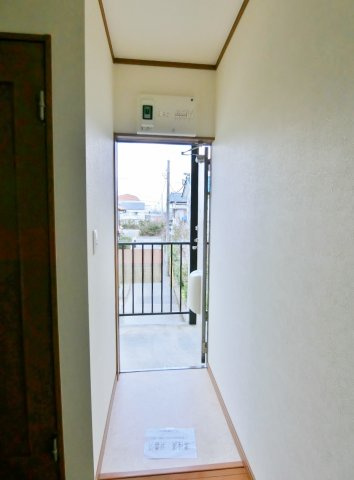 SKハイツの玄関