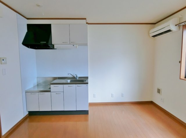 SKハイツの洋室