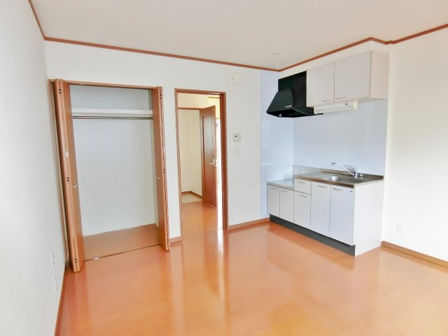 SKハイツの洋室