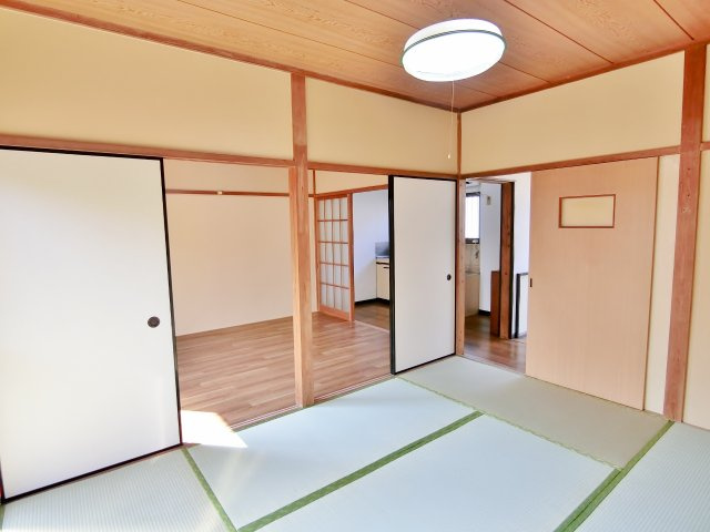 コーポ内山Ａ棟Ｂ棟の和室