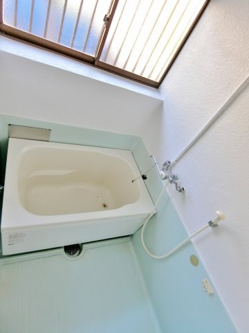 コーポ内山Ａ棟Ｂ棟の浴室