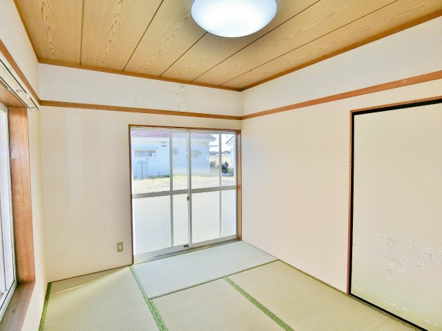 早船貸家G棟の和室
