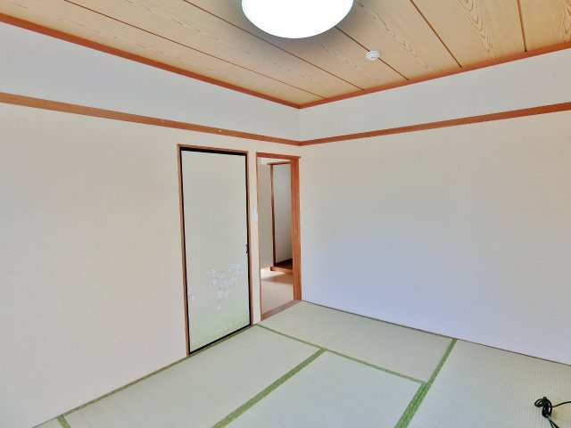 早船貸家G棟の和室