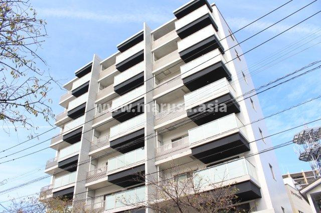 AINA公園通りの外観