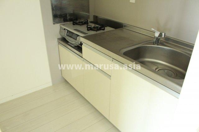 AINA公園通りのキッチン