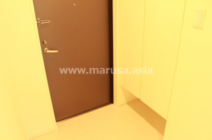 AINA公園通りの玄関