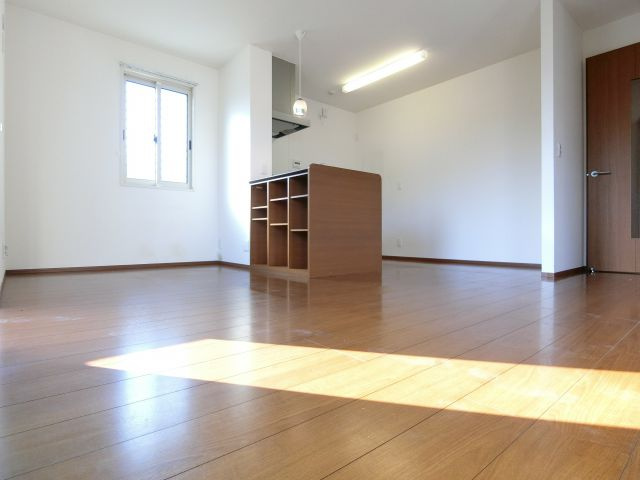 ヴラウニーメゾン・リラの居間・リビング