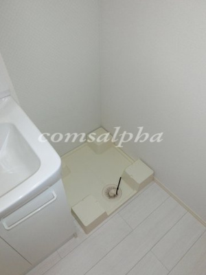 【設備】 | グレイスバレー永田東 | グレイスバレー永田東　室内洗濯機置場