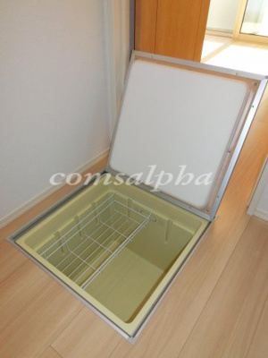 【設備】 | グレイスバレー永田東 | グレイスバレー永田東　床下収納