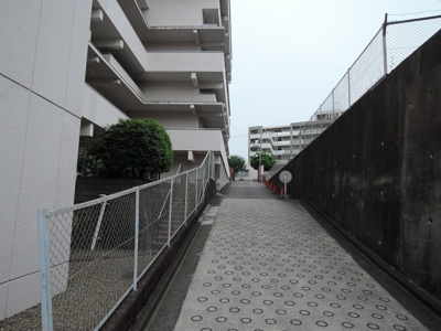 【エントランス】 | 日吉第二ハイムC棟 | 東急東横線「日吉」駅徒歩15分！