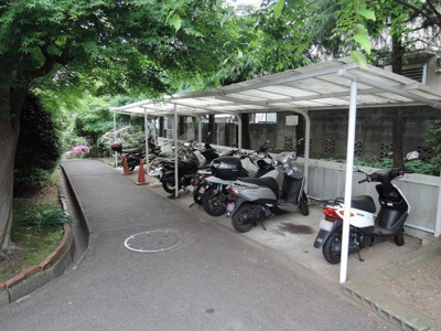 【その他共用部分】 | 日吉第二ハイムC棟 | バイク置場