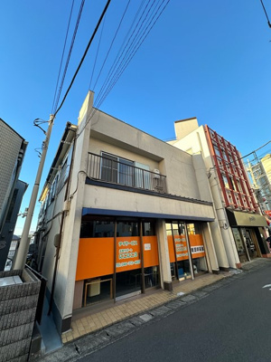 【外観】 | TAGUCHI荘 | 猫ちゃん2匹OK♪小田急線「百合ヶ丘」駅まで徒歩4分！「新百合ヶ丘」駅も徒歩11分！便利な立地の2階建てアパートです♪