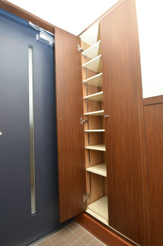 カレントⅠの玄関