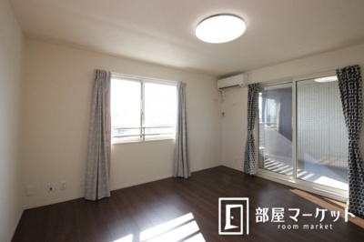 【居間・リビング】 | フェリーチェハウス