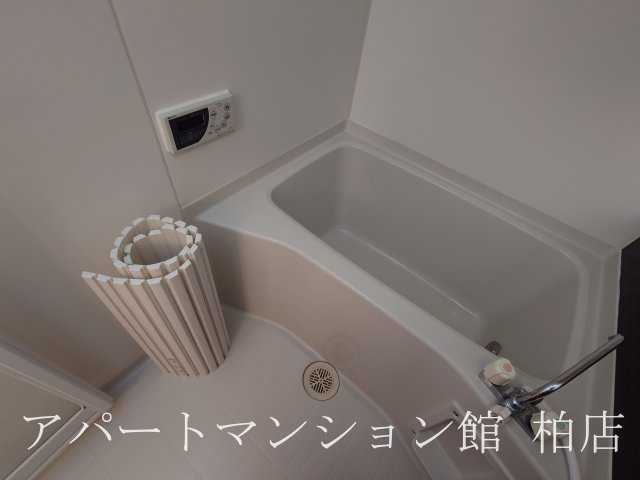 クレストパークＤの浴室