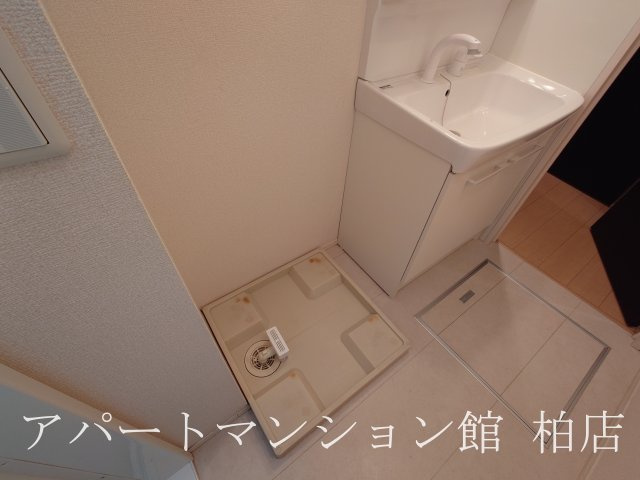 クレストパークＤの洗面所