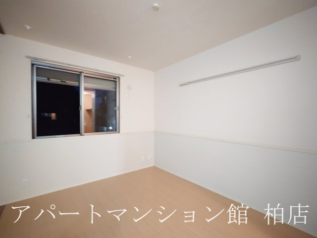 クレストパークＤの居間・リビング