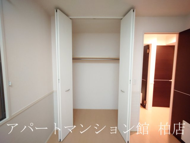 クレストパークＤの収納