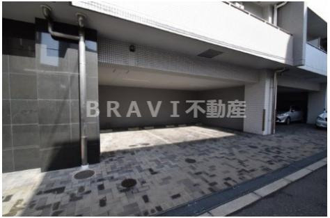 ラムール玉造　BRAVI不動産の駐車場|【ラムール玉造アーバネックス】駐車場があります