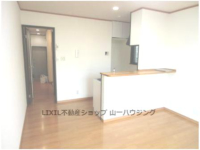 【居間・リビング】 | コンフォート大宮三橋 | ＬＤＫ３