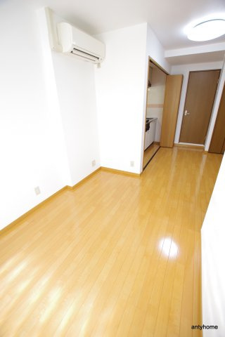 大宝北天満ロイヤルハイツ　仲介手数料無料の洋室