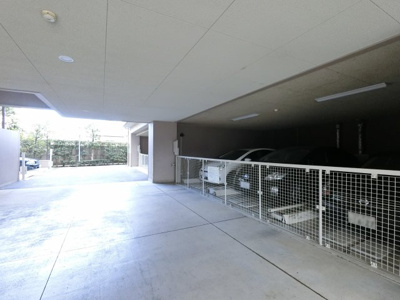 【駐車場】 | フローレンスパレス田園調布