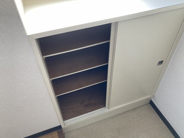 ファミール中野１の収納