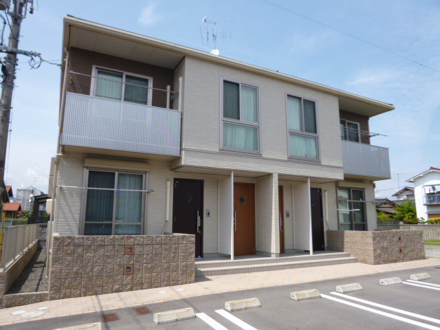倉敷市平田のアパートの外観