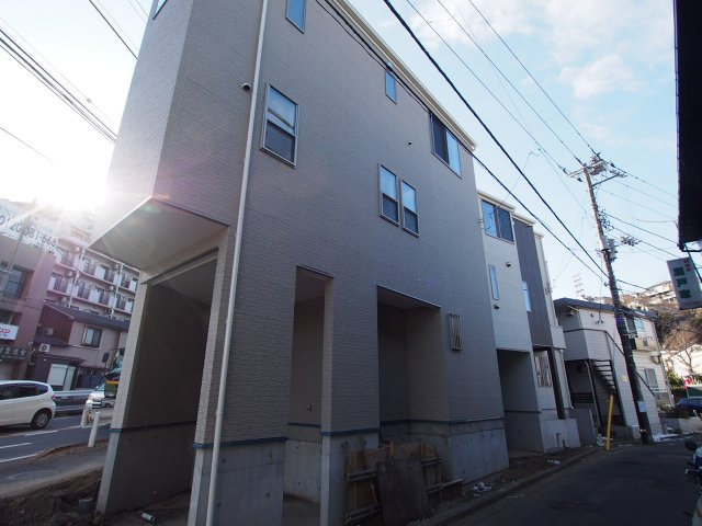 【横浜市保土ケ谷区瀬戸ケ谷町１新築戸建て２号棟】★仲介手数料無料★（瀬戸ヶ谷小学校・岩崎中学校）の外観