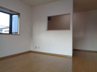 【居間・リビング】 | メゾンラベンダー7番館 | ゆったり過ごせるリビングです