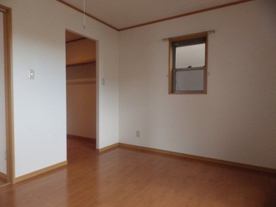 【寝室】 | コリーヌ城東