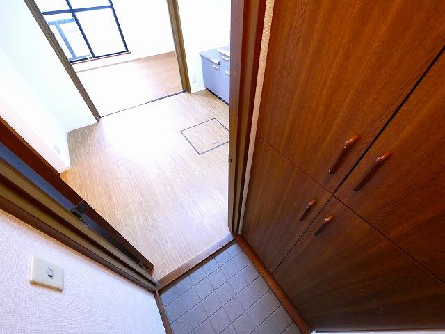 フォレスト光陽Bの玄関|毎日通る玄関はこちらです