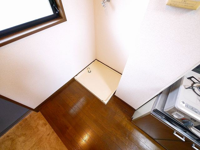 フローレスの設備|室内洗濯機置き場